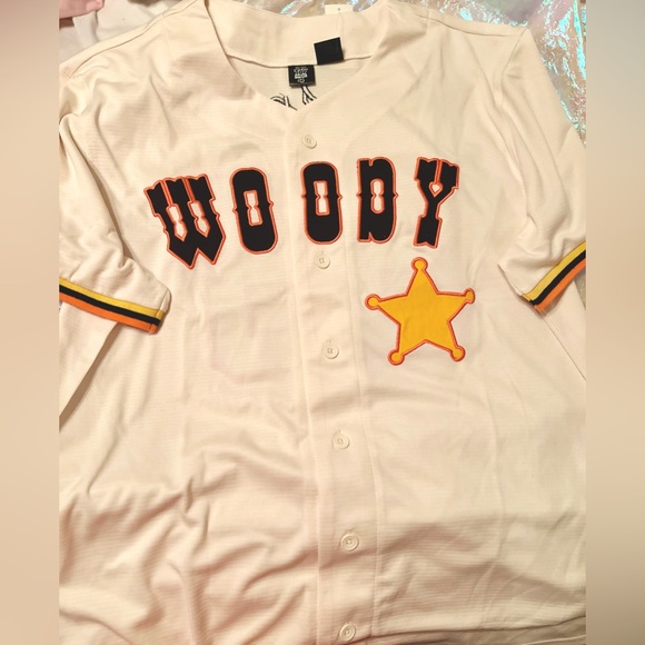 Disney Pixar Toy Story Woody Baseball
Jersey - BoxLunch Exclusive Sold out - Picture 2 of 4